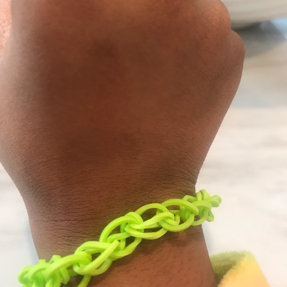 Handmade light  green rubber band set - Picture 8 of 8